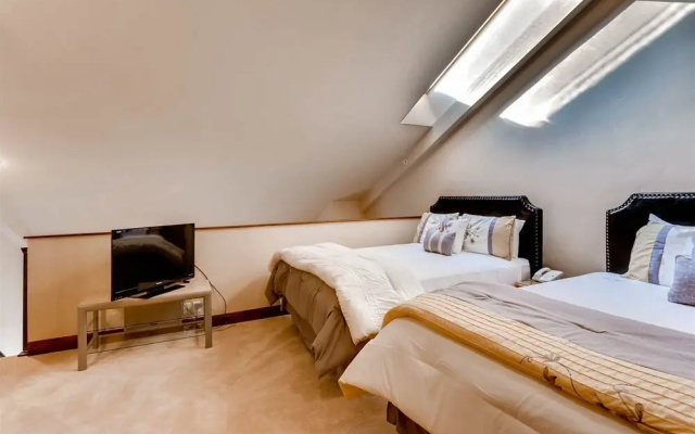 Luxury Ski In, Ski Out 1 Bedroom Condo in Lionshead Village