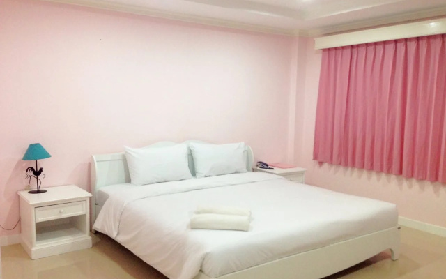 Srisupan Grand Royal Hotel