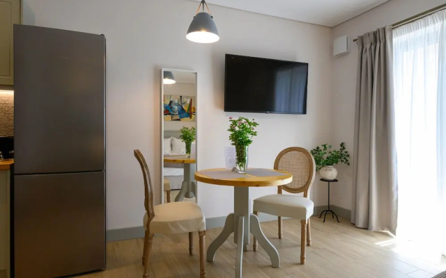 Kannas Mani-Luxury Suites- Adults friendly 14+