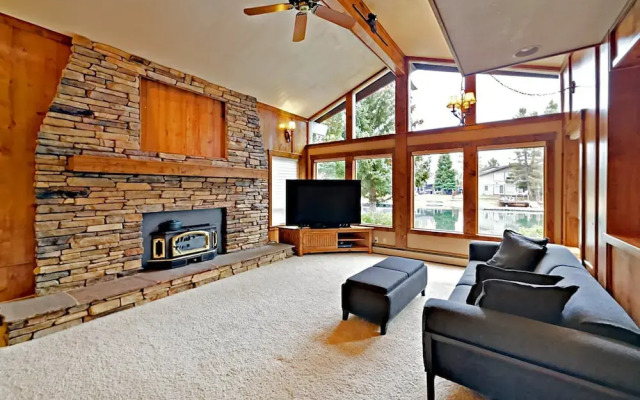 2220 Balboa Drive Home