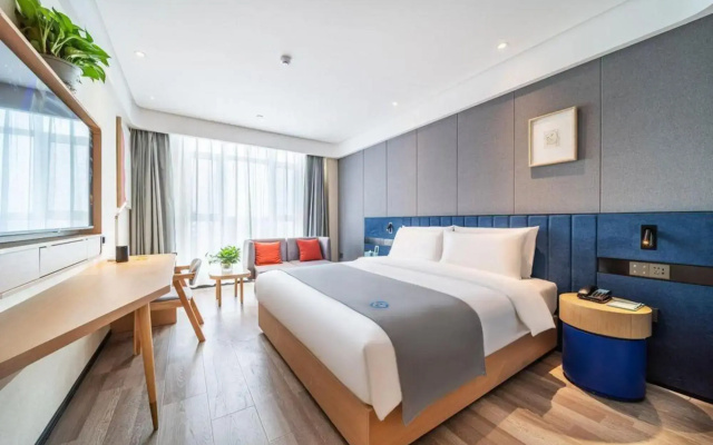 Langou Shangpin Hotel (People's Shopping Mall Shop)