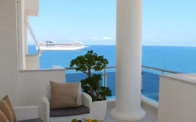 Limani Deluxe Apartments