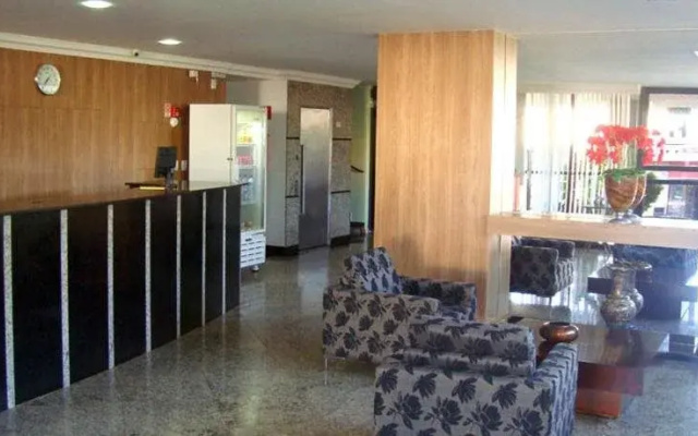 Halley Plaza Hotel