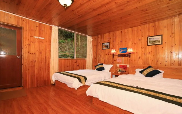Wanjinglou Guest House