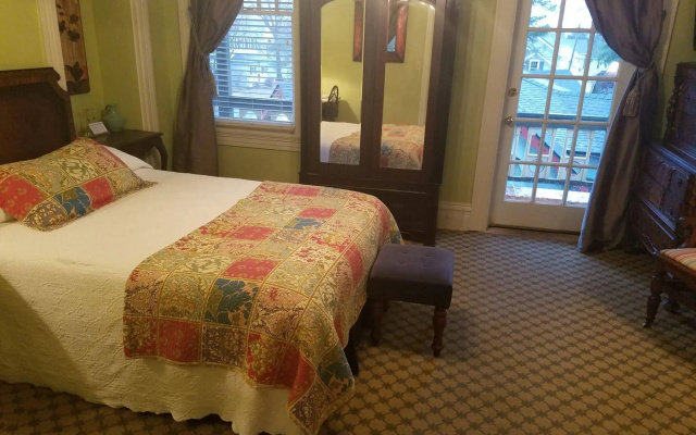 Vandiver Inn