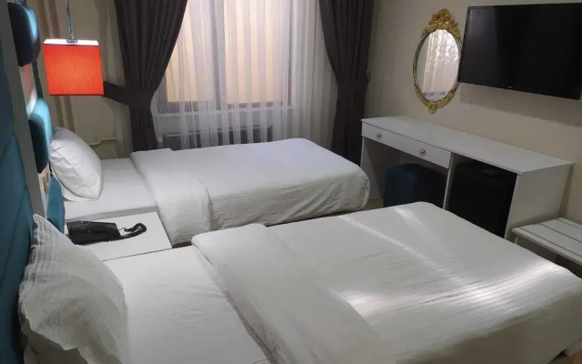 Athena Life Hotel