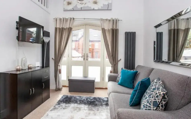 Apartment 4 The Keyes- Stunning & Stylish Apartment With Free Parking