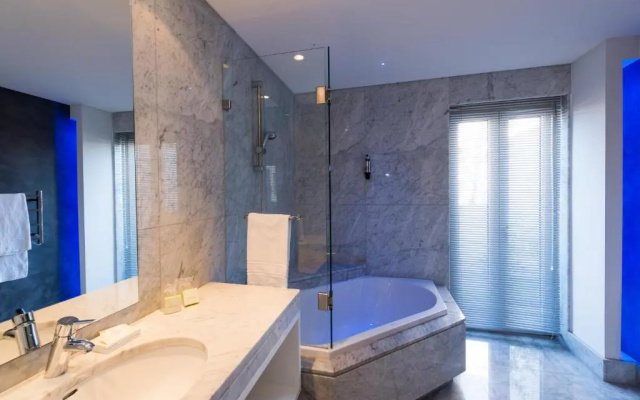 Pateo Lisbon Lounge Suites
