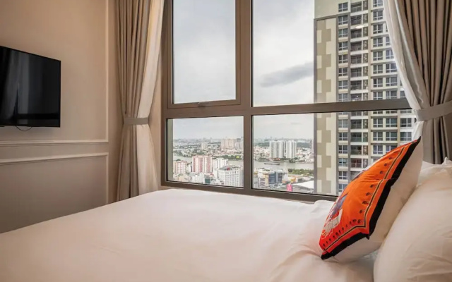 Luxury Bluesun Landmark 81 & Vinhomes