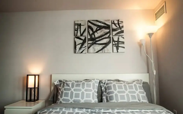 Toronto 3 Bedroom Condo