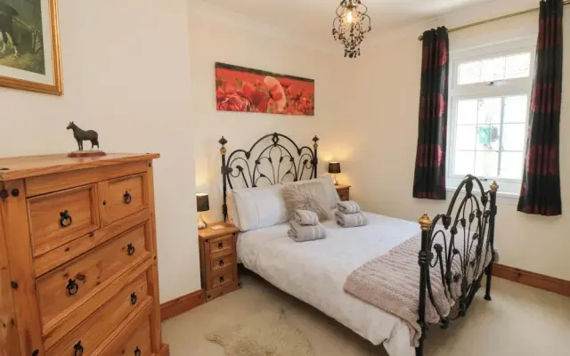 Sands End Cottage