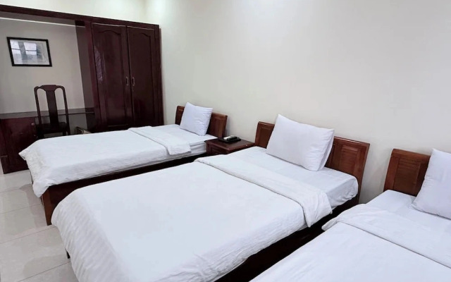 My Khe Beach Hotel