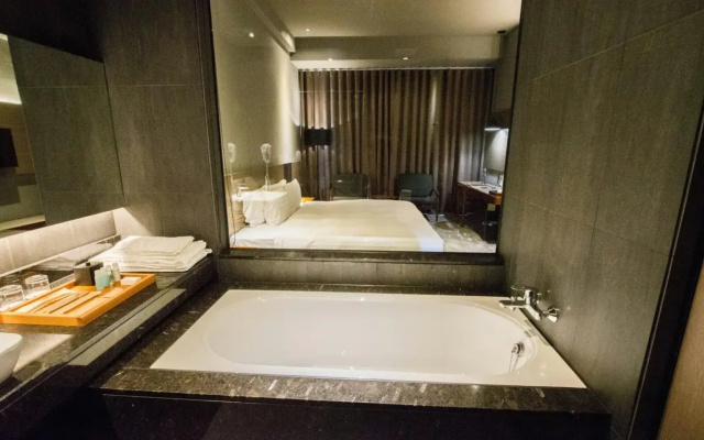 Orient Luxury Hotel