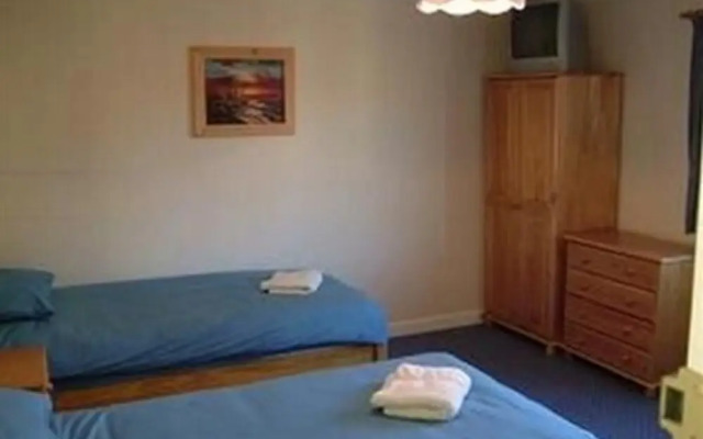 Thorne Central Guest House