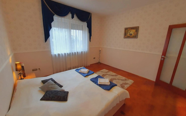 Adel Apartman