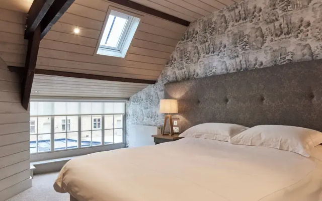 The Carriage House