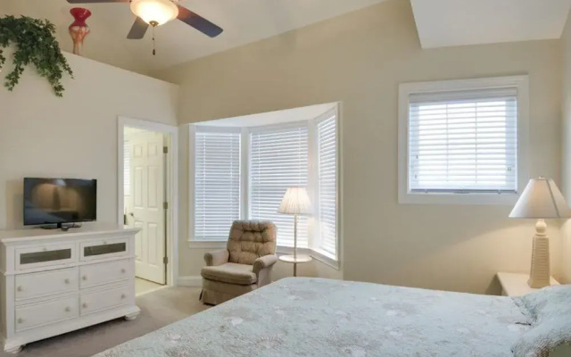 1602 Sunburst 110 - 3 Br Home