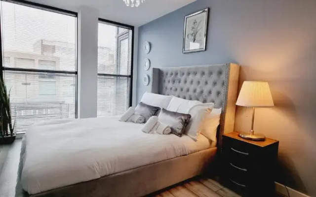 Two Double Bed Suite, Liverpool City Centre