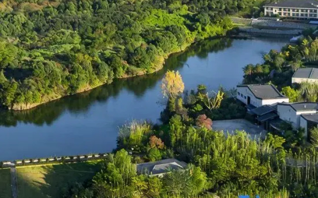 Jiangnan Health Culture Village, Qingxiao Jingshe