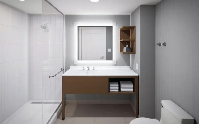 Staybridge Suites Montréal Airport - St-Laurent by IHG