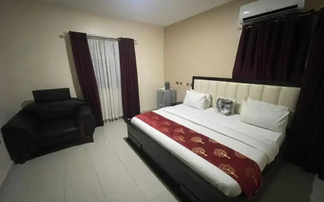 Prismar International Hotel