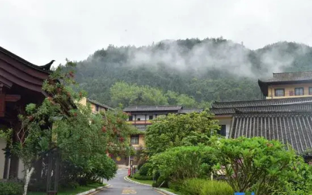 Muyang River Landscape Resort