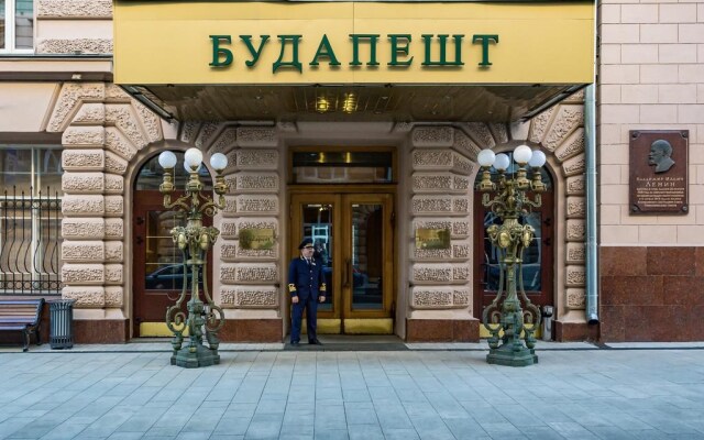 Гостиница Будапешт в Москве - забронировать гостиницу Будапешт, цены и фото номеров Москва вид на фасад