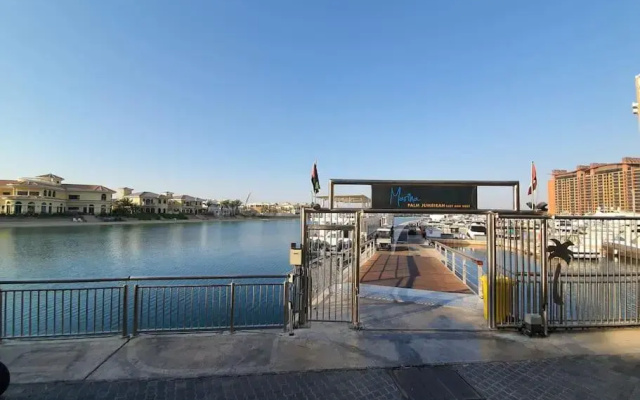 Unified Vacation Homes-Deluxe Sea View Studio-Balcony-Parking-20