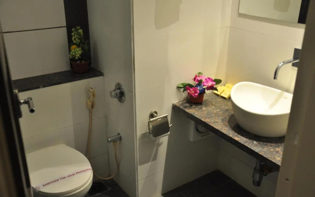 Capital O 1271 Hotel Raajpath
