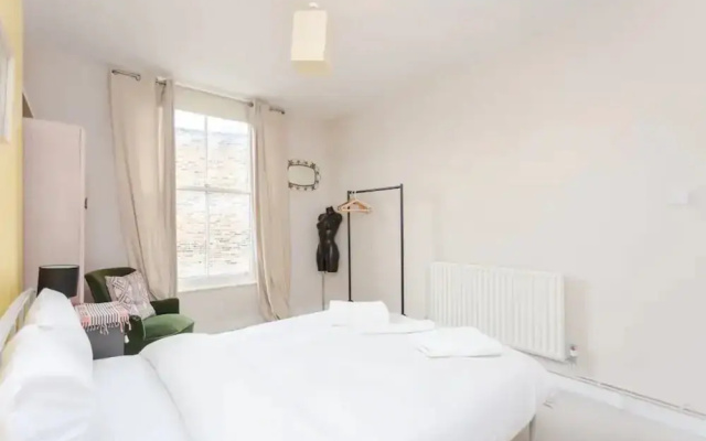 Cheerful 1 Bedroom Apartment in Vibrant Maida Vale