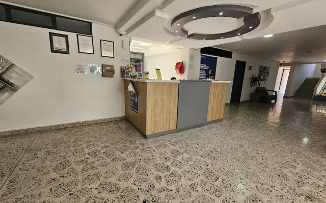 Hotel Ofix - Laureles Estadio