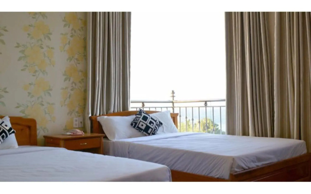 Kim Long Hotel