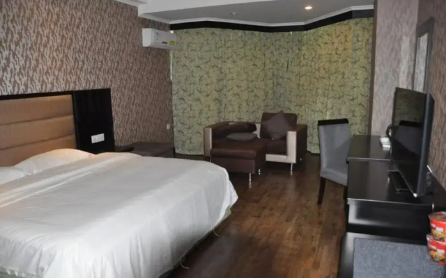 G.chu International Hotel Yichang Yingjia Branch