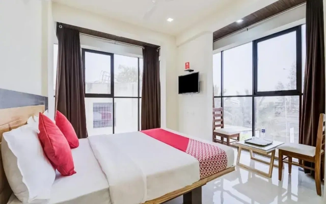 Itsy Hotel New Retreat Main Market Mahabaleshwar