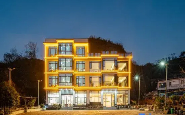 catalogImage