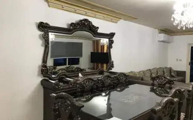 Al Bahr Al Aazam Apartment