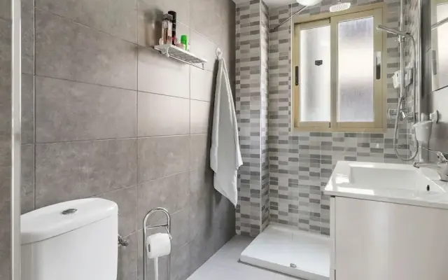 Modern Apartment in Benidorm With Shared Swimming Pool
