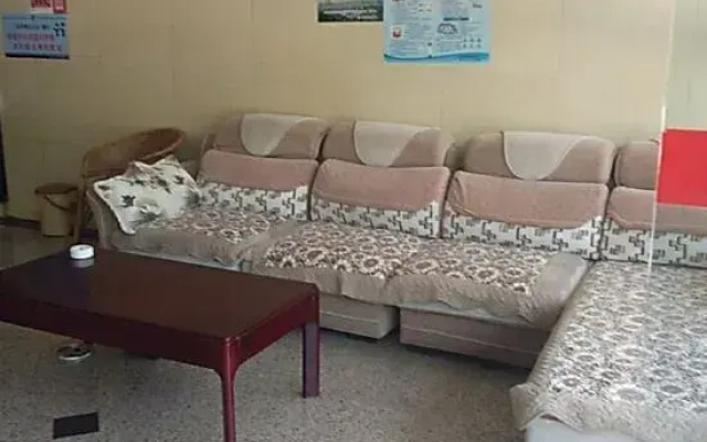 Pu'er Tingyue Hotel