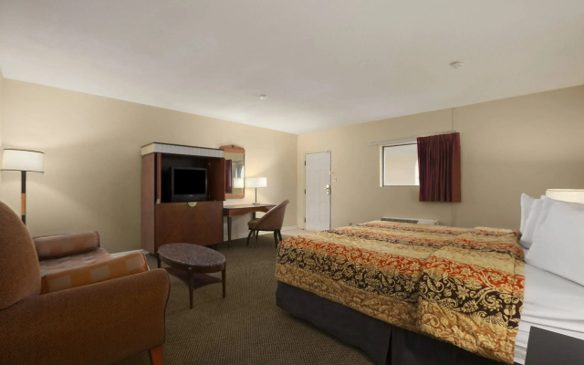 Travelodge Clovis