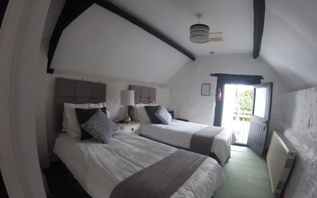 Steps Farmhouse