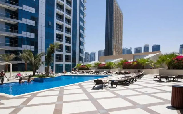 Maison Privee - Stunning Apartment w/ Dubai Marina View
