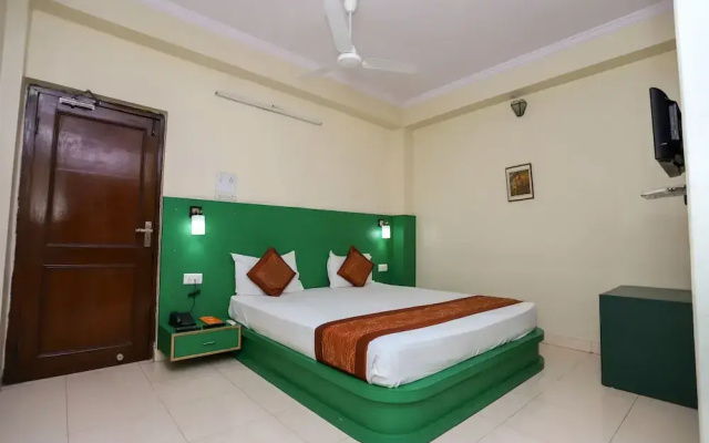 Hotel Jai Singh Palace