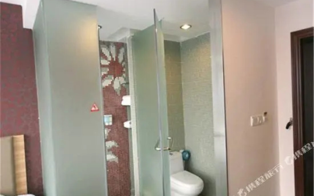 Yangshuo Harbour View Hotel