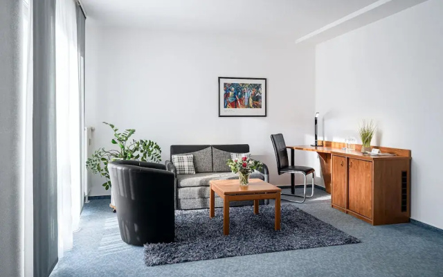 Sunibel Inn Hotel