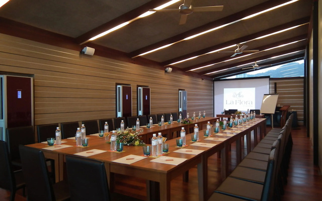 Курортный отель La Flora Resort Patong