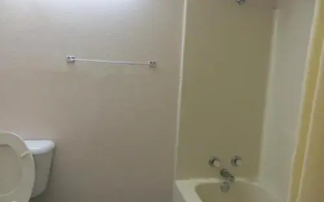 Budget Inn