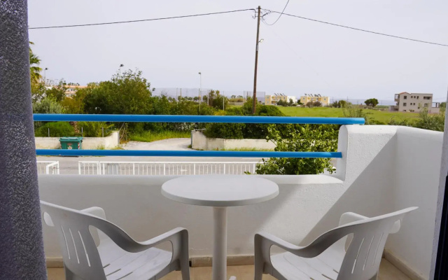 Pittas Studios 300m from sea