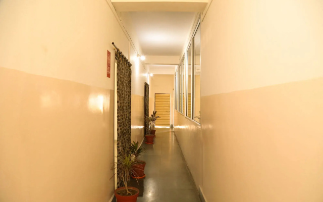 Mia Guest House By OYO Rooms