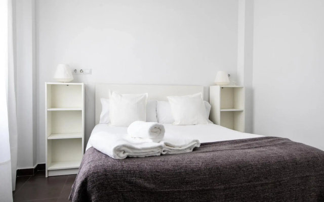 CERVANTES Apartment 7 2BR 1BT
