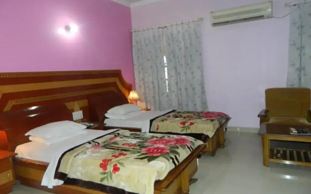 Hotel Republic